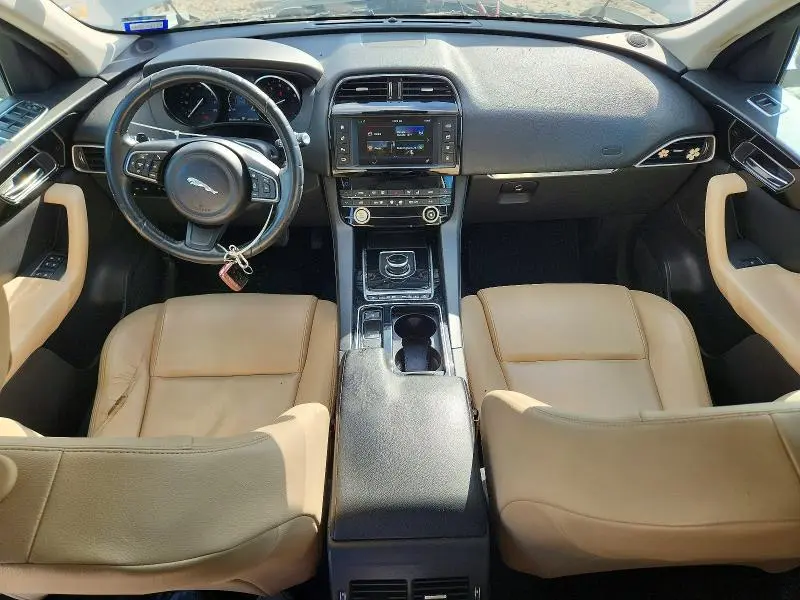 2018 JAGUAR F-PACE PREMIUM  