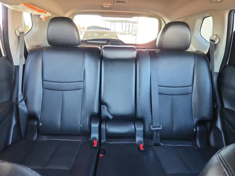 2017 NISSAN ROGUE S  