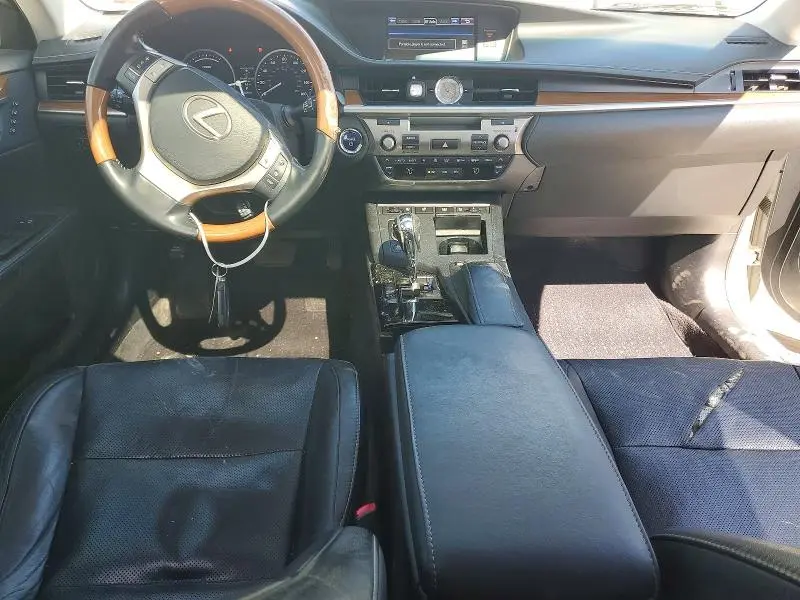 2013 LEXUS ES 300H  