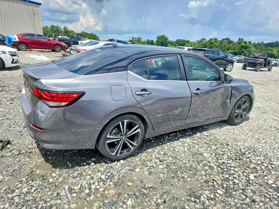 2021 NISSAN SENTRA SR  