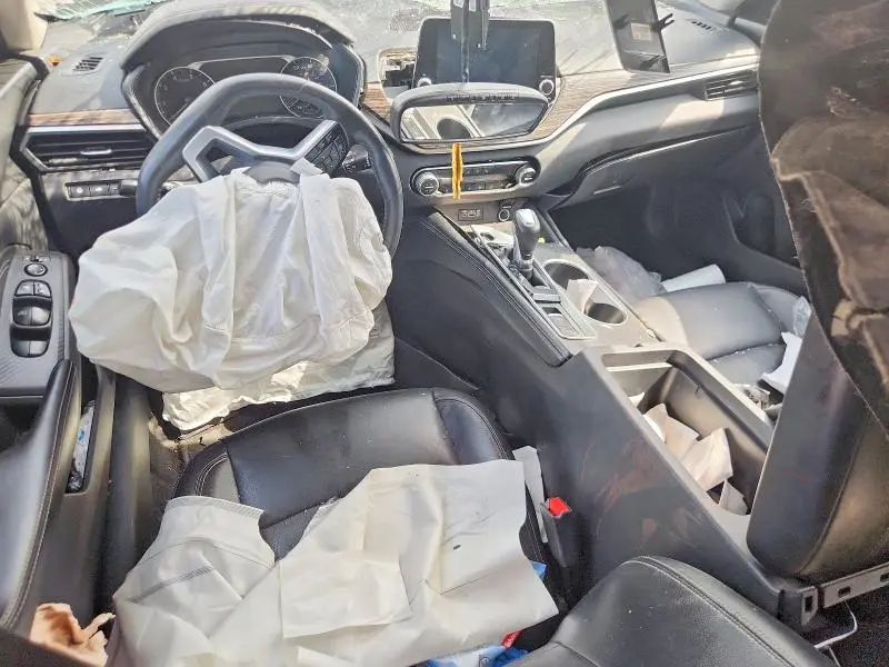 2019 NISSAN ALTIMA SL  