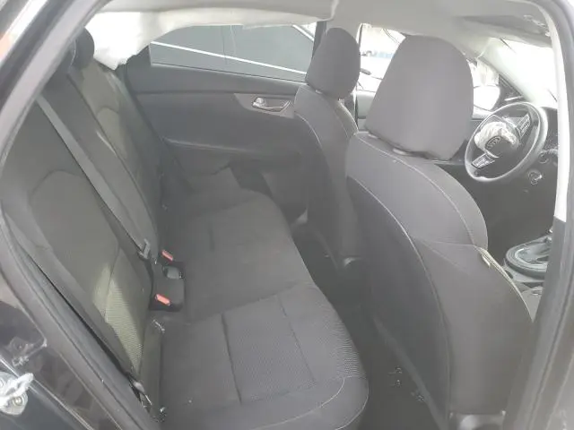 2019 KIA FORTE FE  