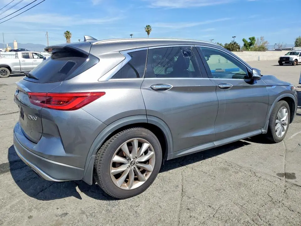 2019 INFINITI QX50 LUXE  