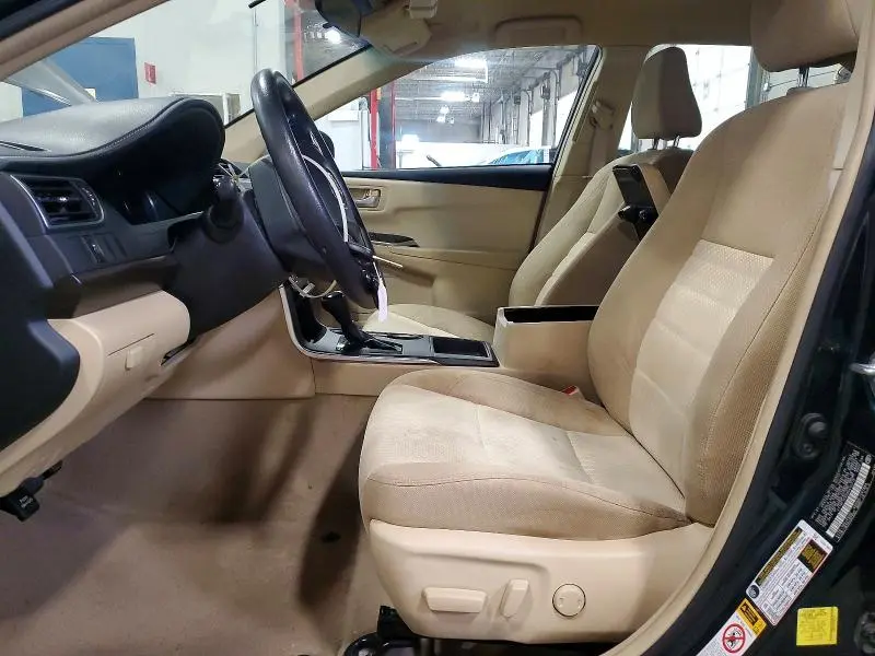 2017 TOYOTA CAMRY LE  