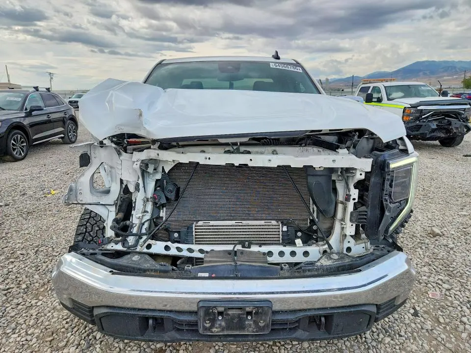2023 GMC SIERRA K1500 SLE  