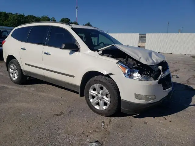 2011 CHEVROLET TRAVERSE LS  