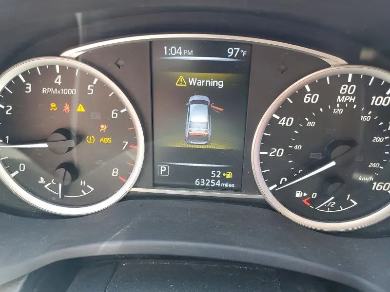 2016 NISSAN SENTRA SV  