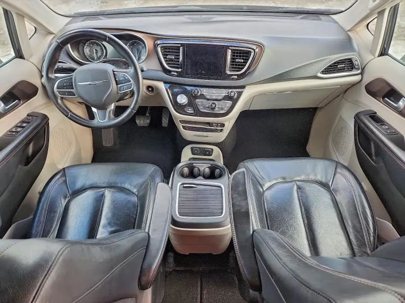 2017 CHRYSLER PACIFICA TOURING L PLUS  