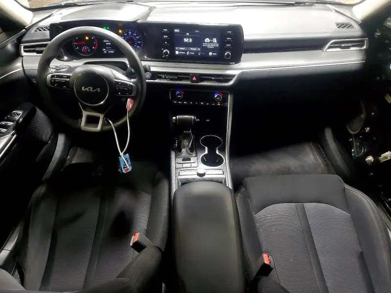 2022 KIA K5 LXS  