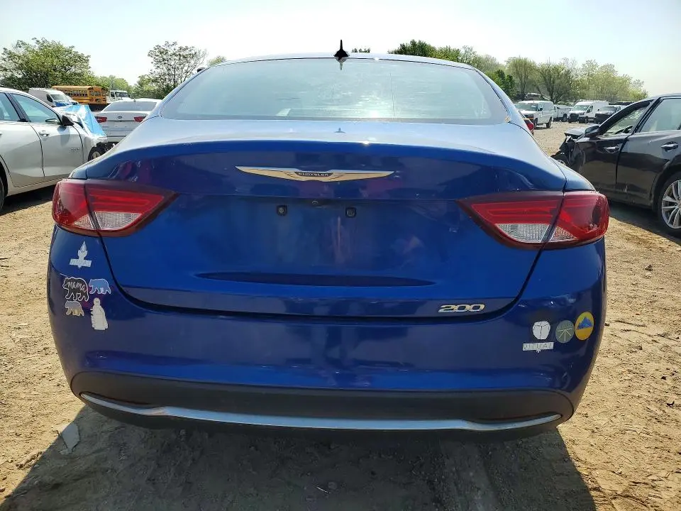 2016 CHRYSLER 200 LIMITED  