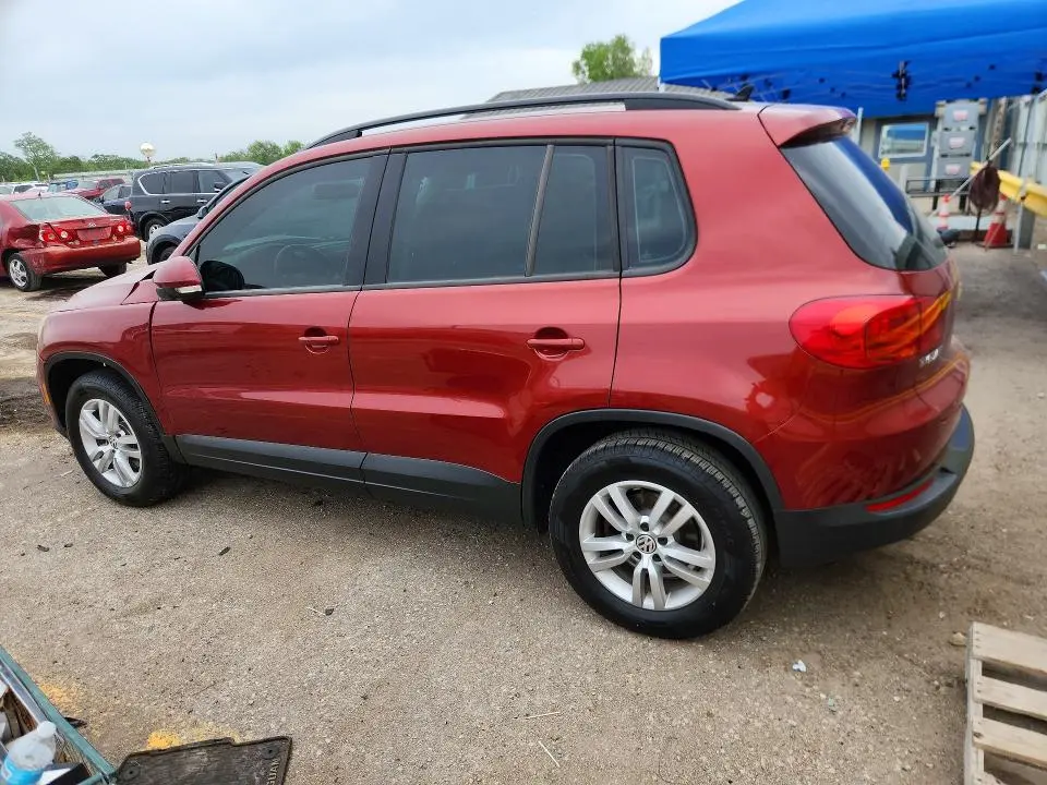 2015 VOLKSWAGEN TIGUAN S  