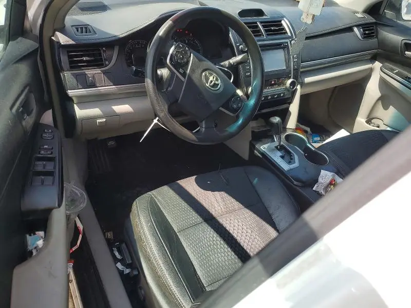 2014 TOYOTA CAMRY LE  