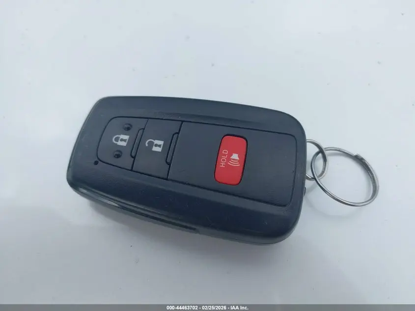 2021 TOYOTA PRIUS LE AWD-E