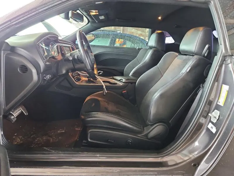 2022 DODGE CHALLENGER R/T  