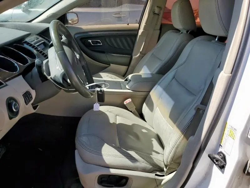 2010 FORD TAURUS SEL  