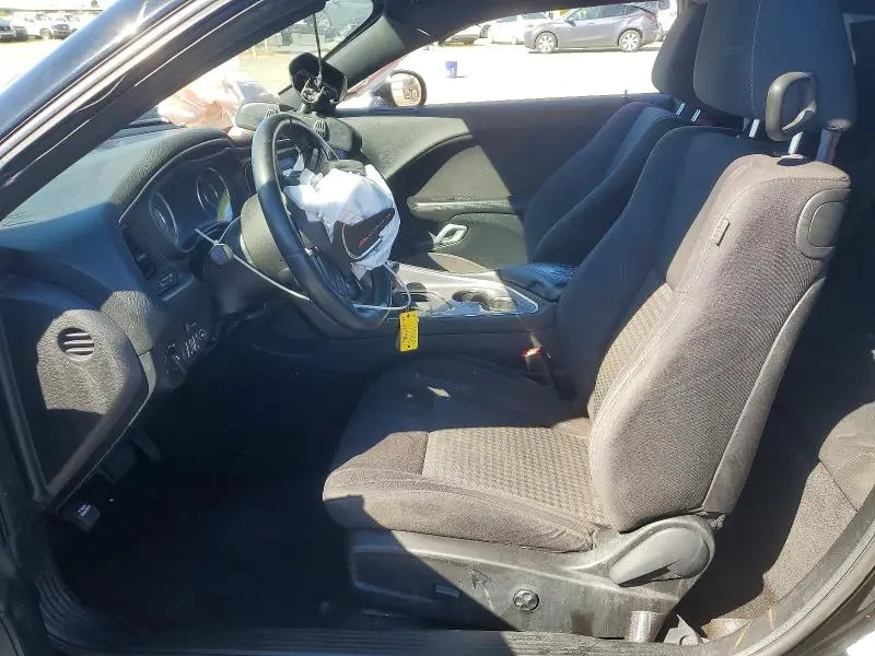 2015 DODGE CHALLENGER SXT  