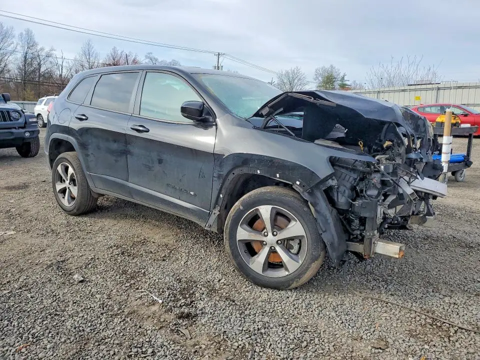 2022 JEEP CHEROKEE LIMITED  