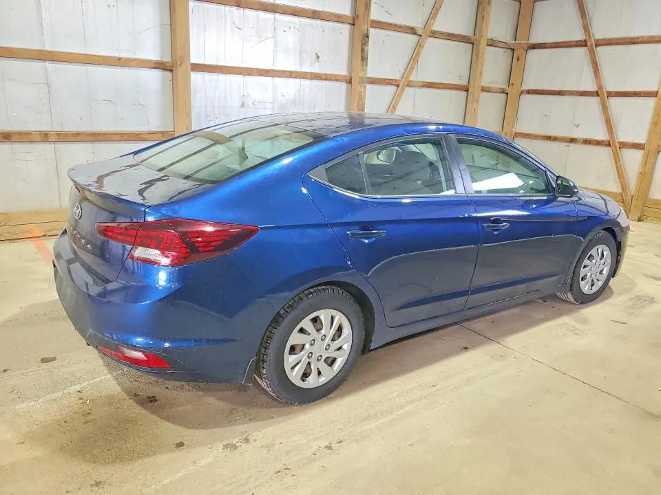 2020 HYUNDAI ELANTRA SE  