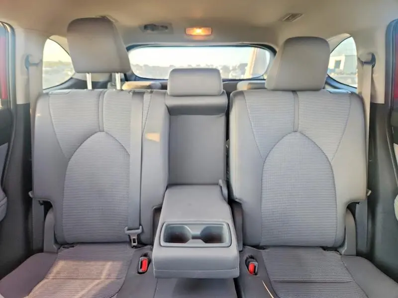 2021 TOYOTA HIGHLANDER HYBRID LE  