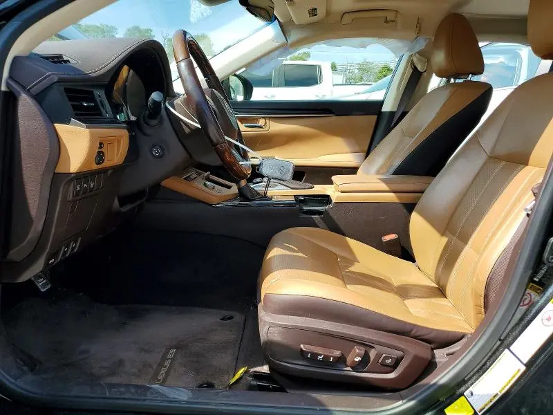 2016 LEXUS ES 300H  