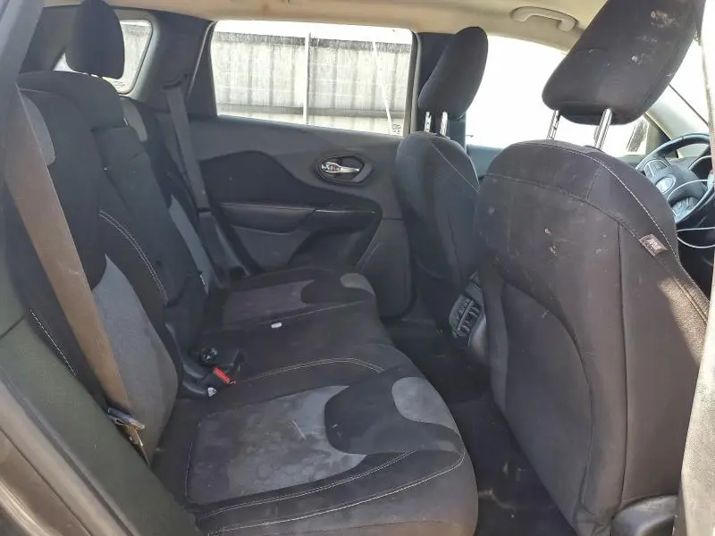 2017 JEEP CHEROKEE SPORT  