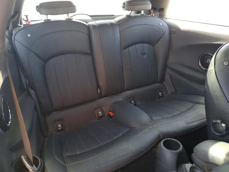 2015 MINI COOPER   