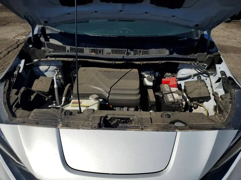 2025 NISSAN LEAF S  