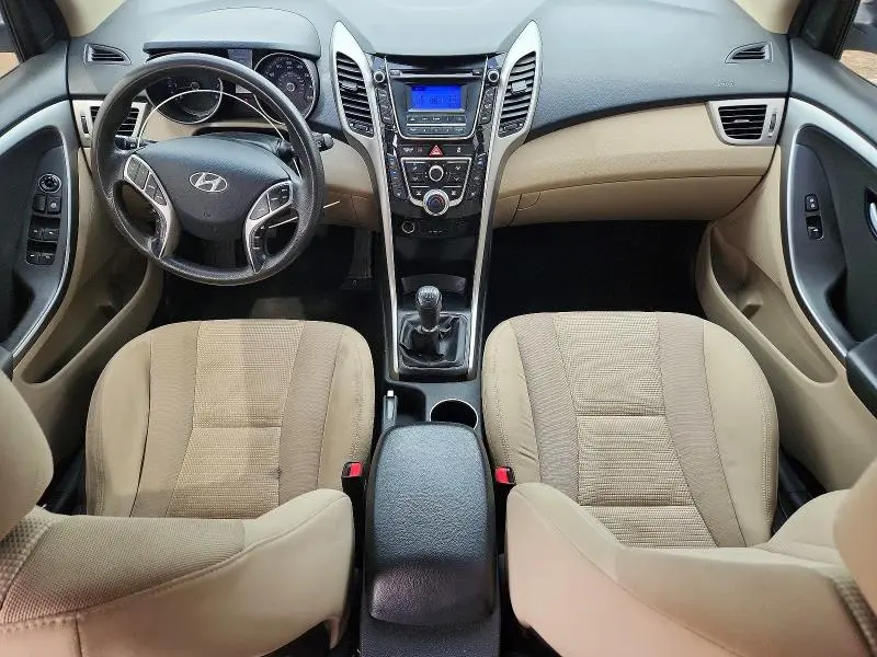2013 HYUNDAI ELANTRA GT BASE  