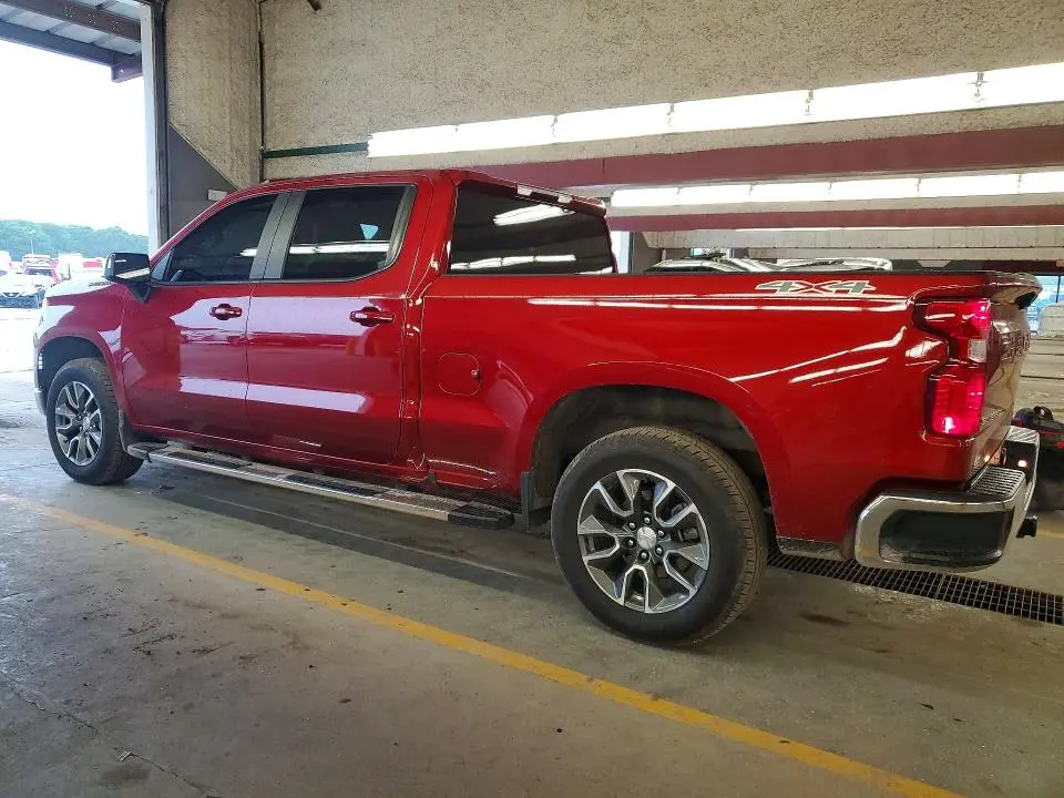 2024 CHEVROLET SILVERADO K1500 LT  