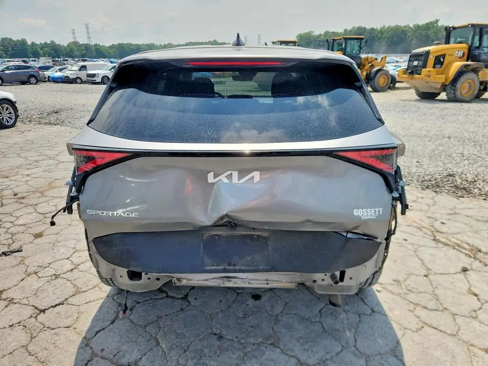 2023 KIA SPORTAGE LX  