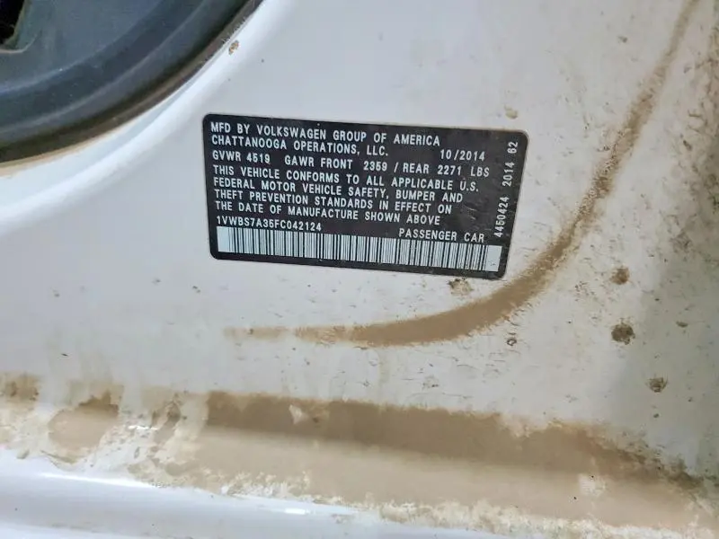 2015 VOLKSWAGEN PASSAT SE  