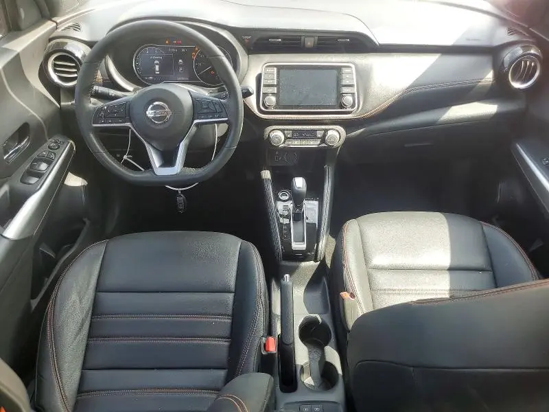 2019 NISSAN KICKS SR  