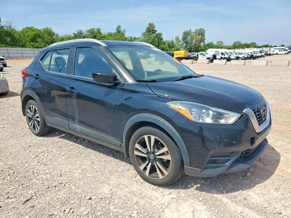 2019 NISSAN KICKS SV  