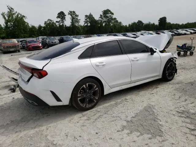 2022 KIA K5 LX  