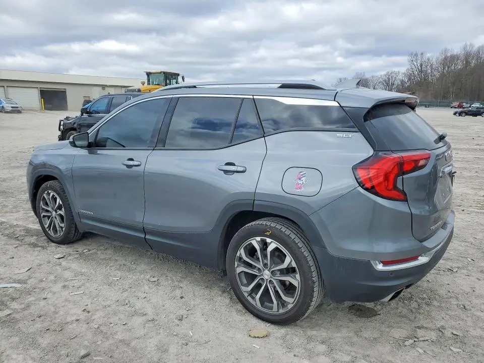 2019 GMC TERRAIN SLT  