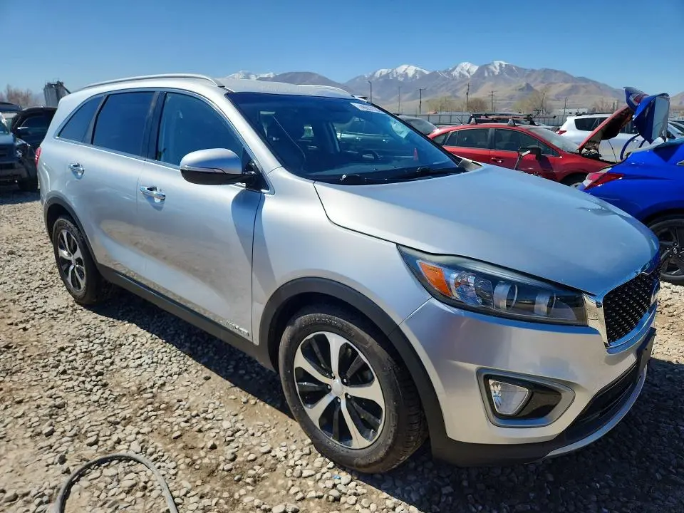 2016 KIA SORENTO EX V6  