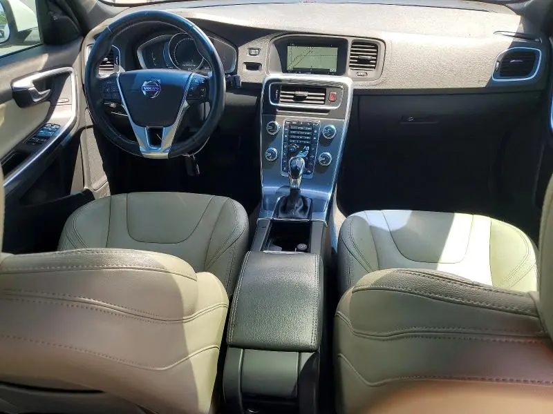 2016 VOLVO S60 PREMIER  