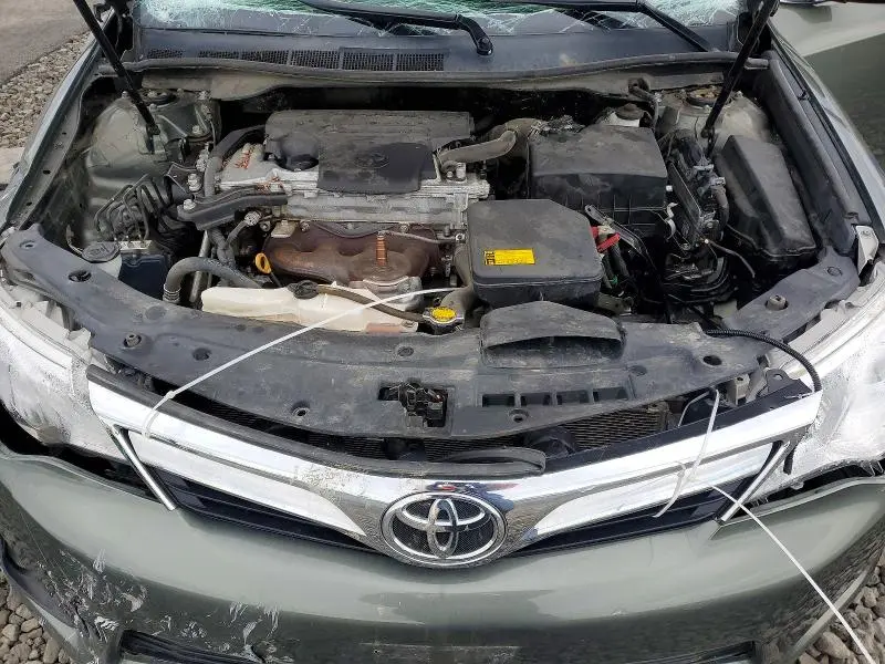 2014 TOYOTA CAMRY LE  