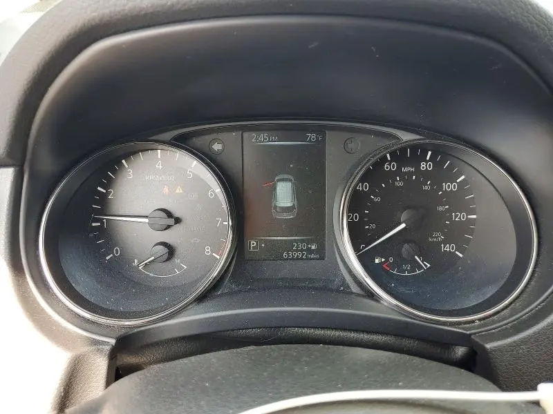 2017 NISSAN ROGUE SL  