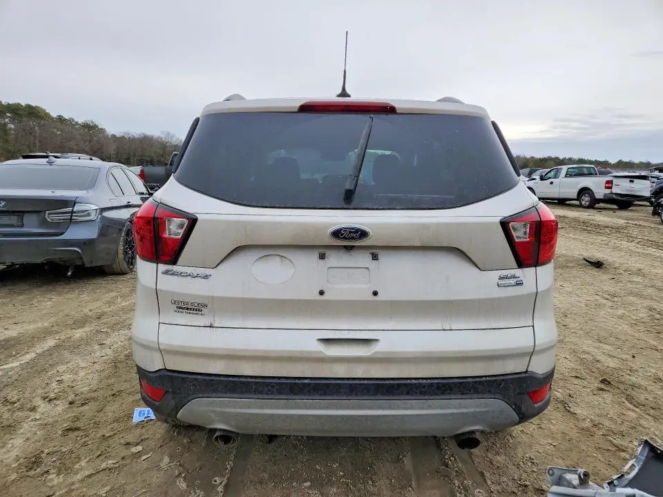 2019 FORD ESCAPE SEL  