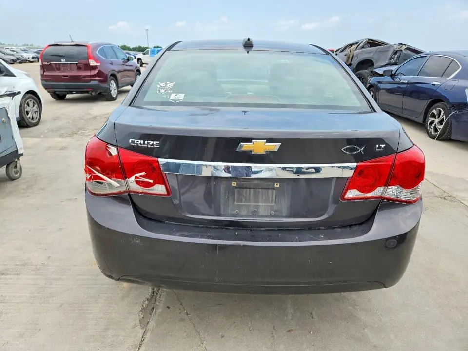 2015 CHEVROLET CRUZE LT  