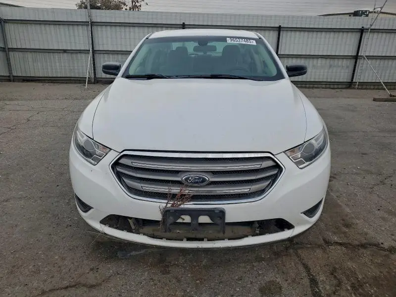 2018 FORD TAURUS SE  
