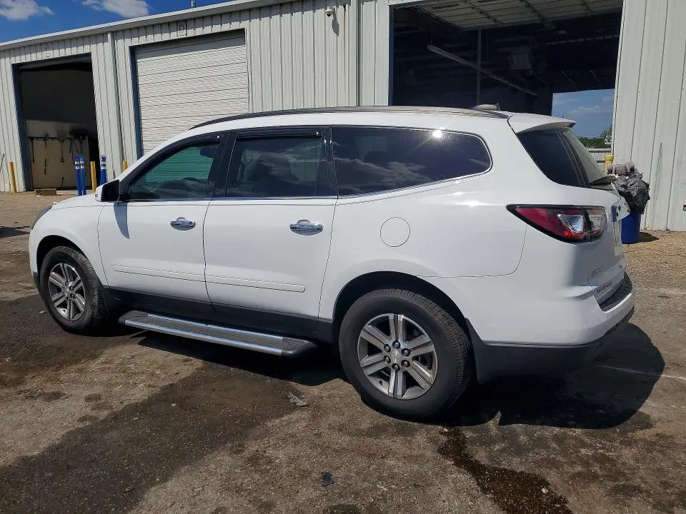2017 CHEVROLET TRAVERSE LT  