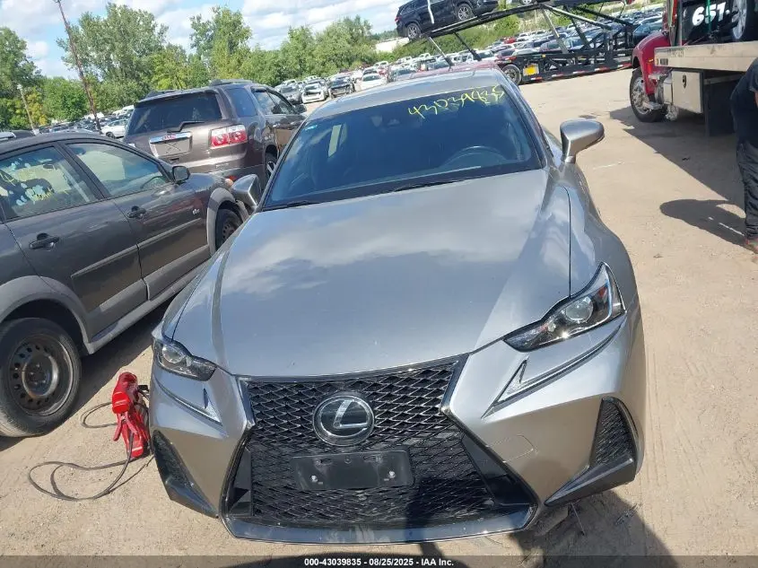 2019 LEXUS IS 300  