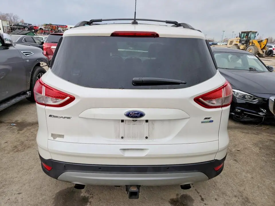 2014 FORD ESCAPE SE  
