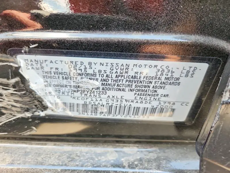 2015 NISSAN SENTRA SR  