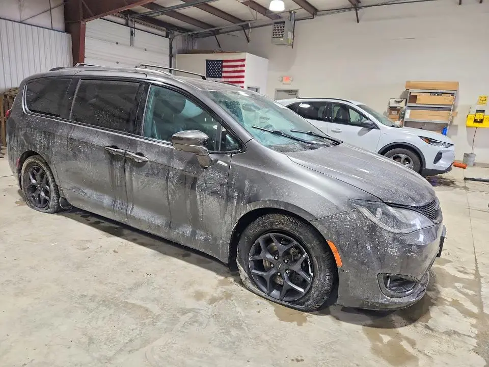 2018 CHRYSLER PACIFICA TOURING L PLUS  