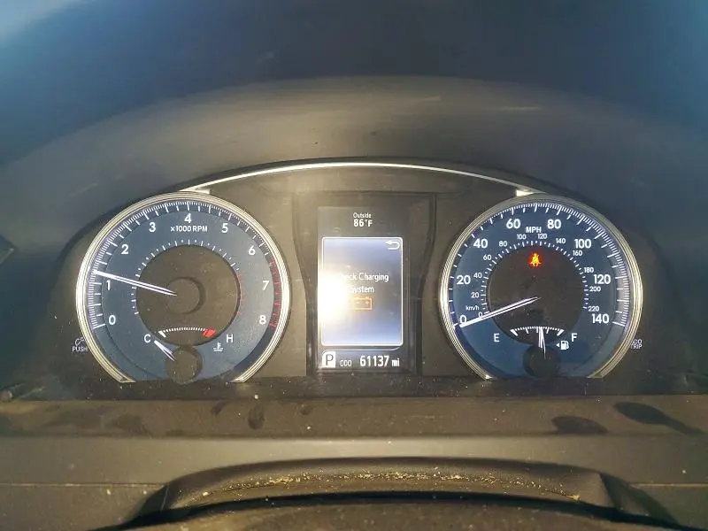 2016 TOYOTA CAMRY LE  