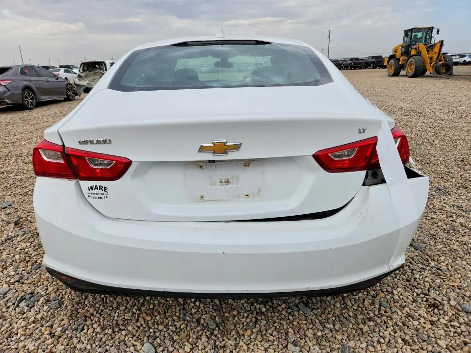 2017 CHEVROLET MALIBU LT  