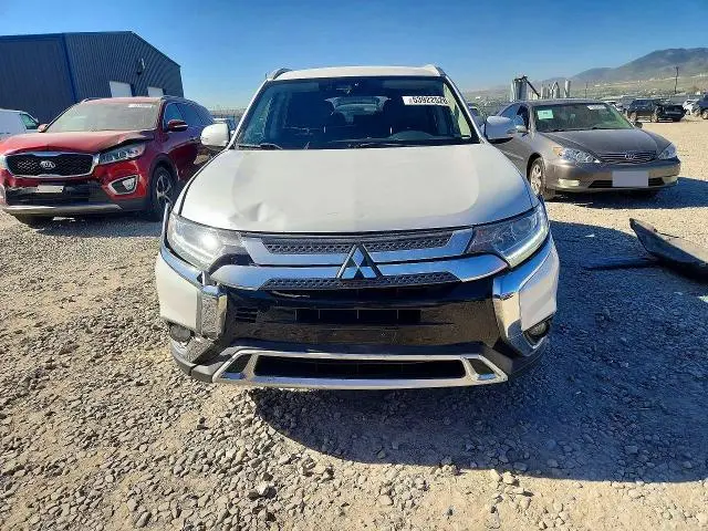 2020 MITSUBISHI OUTLANDER SE  